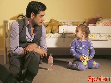 John Stamos daje pewne rodzicielskie porady w „Grandfathered