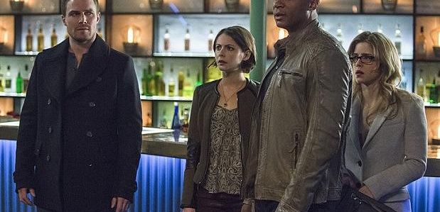 Zapowiedź 4 sezonu „Arrow”: „Emocjonalna” historia Diggle’a, „wyzwana” Felicity, powrót Sary i o wiele więcej
