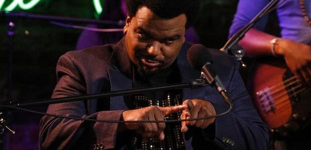 NBC anuluje „Mr. Robinson”, ale przedłuża „Carmichael Show” o 2 sezon