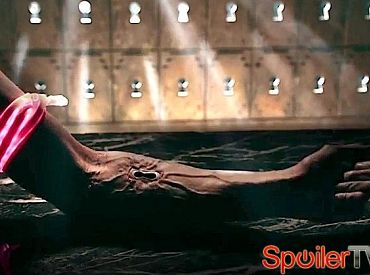 Nowa zapowiedź „American Horror Story: Hotel” wpakuje się w twoje żyły