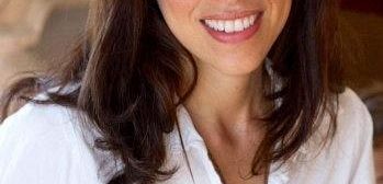 Jessica Goldberg podpisała 2-letnią umowę z Universal Television