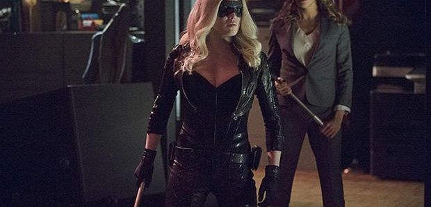 Spoiler Dnia: Relacja Sary i Laurel będzie silniejsza niż kiedykolwiek w „Arrow