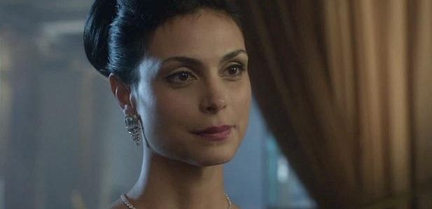 Klip z 2 sezonu „Gotham”: Kto jest oczarowany dziewczyną Jima Gordona?