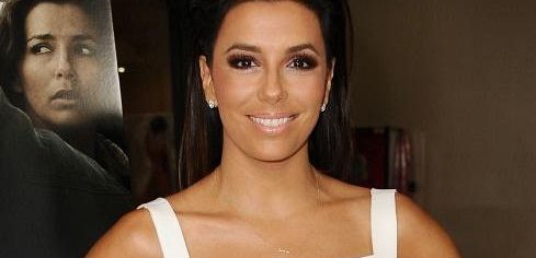 Eva Longoria wyprodukuje komedie o mieszanej rodzinie dla ABC