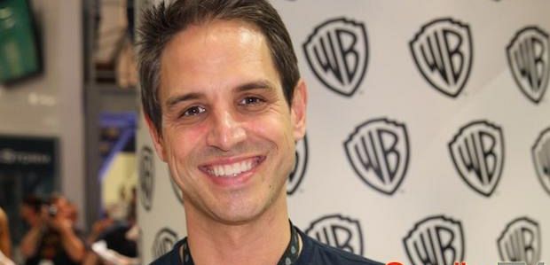 Greg Berlanti rozwija dwa dramaty dla CBS