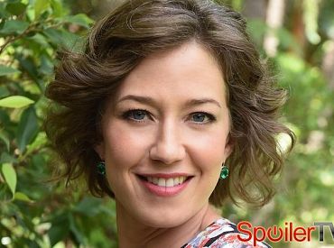 Carrie Coon z „Pozostawionych” zapowiada „śmiałą” przemianę w 2 sezonie, porównuje Kevina i Norę do „Rossa i Rachel