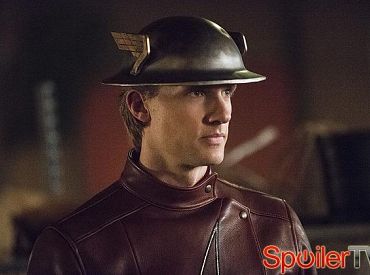 Teddy Sears i producent wykonawczy „The Flash” zapowiadają przybycie Jaya Garricka, wprowadzenie Patty