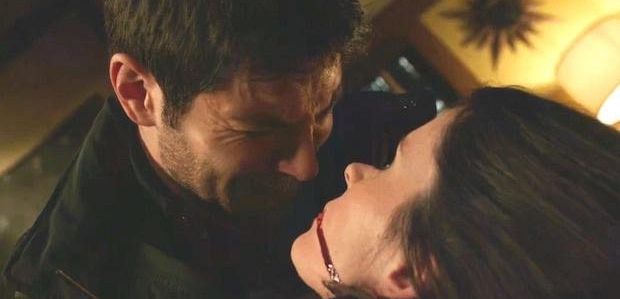 Klip z premiery 5 sezonu „Grimm”: Zobacz pierwszą scenę, pogrzeb Juliette