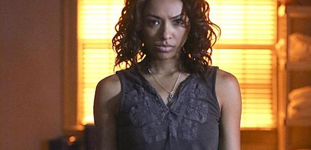 Kat Graham z „Pamiętników wampirów” zapowiada zwrot z kamieniem Feniksa, przyszłość Bonnie