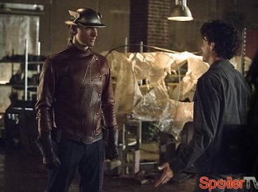 Obsada „The Flash” zapowiada crossovery, nowe relacje i więcej w 2 sezonie