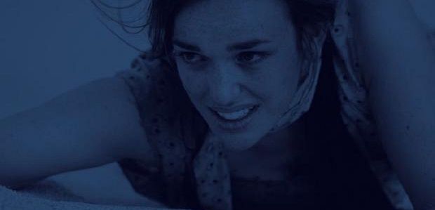 Klip z 3 sezonu „Agentów TARCZY”: Elizabeth Henstridge ujawnia sekrety obcej planety