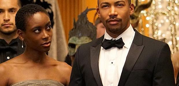 Charles Michael Davis z „The Originals” o możliwym sojuszu Strix, czyszczeniu po Jacksonie i Hayley