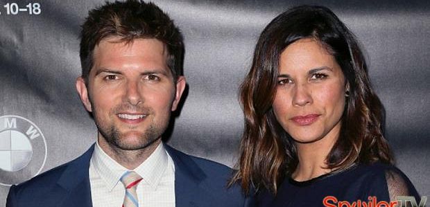 Adam i Naomi Scottowie sprzedali projekty komedii stacjom HBO i NBC