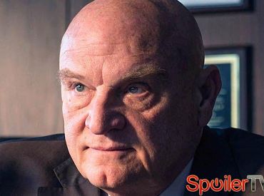 Bill Smitrovich dołączył do 12 sezonu Chirurgów
