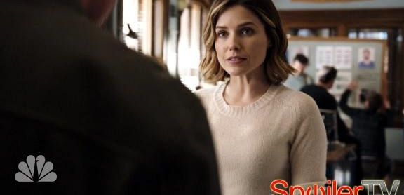 Klip z 3 sezonu „Chicago PD”: Lindsay wątpi w zdolność Voighta do wykonania swojej roboty