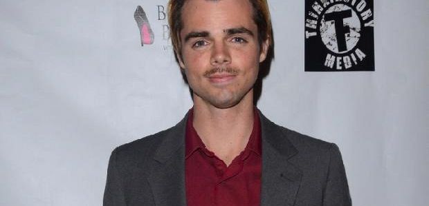 Reid Ewing ze „Współczesnej rodziny” ujawnił, że jest gejem