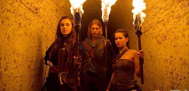 Zobacz jak świat płonie w czołówce „The Shannara Chronicles