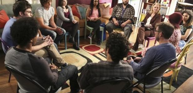 Pierwsze spojrzenie na nowy uzależniający dramat ABC Family „Recovery Road