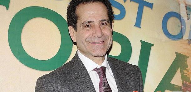 Tony Shalhoub pojawi się gościnnie w 3 sezonie 