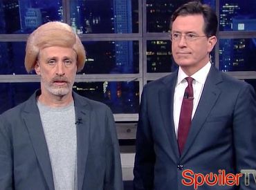 Jon Stewart przemienia się w Donalda Trumpa w czasie wizyty u Colberta