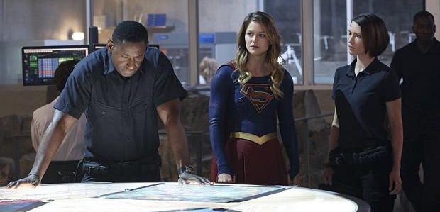 Zimowe spoilery CBS: Informacje o „Agentach NCIS”, „Limitless”, „Supergirl”, „Mamuśce” i innych serialach