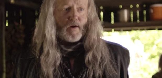 Zobacz nowy zwiastun dramatu WGN America „Outsiders” — plus: nowy plakat