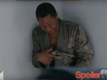 Zwiastun „American Crime Story”: O.J. rozważa samobójstwo w sypialni Kim Kardashian