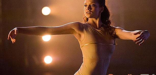 Twórczyni „Flesh and Bone” Moira Walley-Beckett o finałowej odpowiedzi Claire