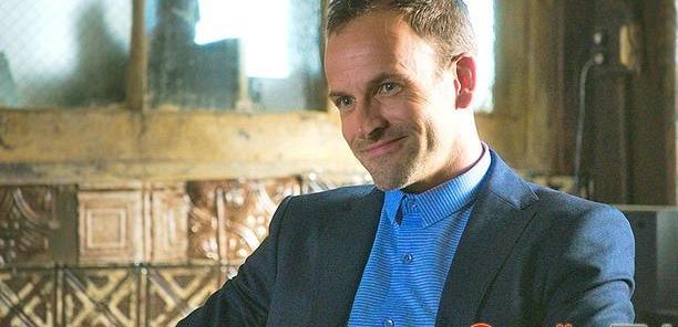 Betty Gilpin pojawi się w 4 sezonie „Elementary” jako miłość Sherlocka