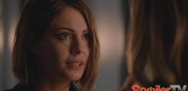 Klip z zimowej premiery 4 sezonu „Arrow”: Thea zaczyna wątpić we wszystko (a Laurel nie pomaga)