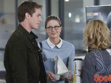 Klip z „Supergirl”: Melissa Benosit i Blake Jenner są tacy słodcy razem na ekranie