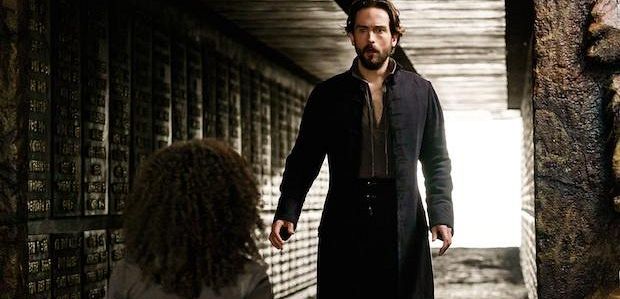 Zdjęcia z 3 sezonu „Sleepy Hollow”: Ichabod pomaga Jenny, zaloty Zoe, widok… Abbie?!
