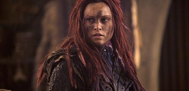 Klip z 3 sezonu „The 100”: Rodzeństwo Blake zacieśnia więzi póki nie pojawia się ktoś niespodziewany
