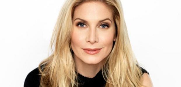 Elizabeth Mitchell i Elizabeth Lail dołączyły do 