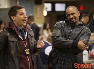 Zobacz jak Damon Wayans Jr. pojawia się gościnnie w 3 sezonie „Brooklyn Nine-Nine