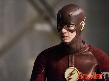 Crossover z „Flash” i „Supergirl”: Grant Gustin dzieli się pierwszym zdjęciem