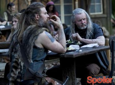 WGN America przedłuża dramat Outsiders o 2 sezon