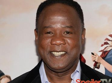 Isiah Whitlock Jr. i  Dan Gill dołączyli do odcinka pilotowego Charity Case