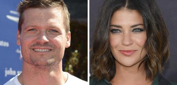 Jessica Szohr i Bailey Chase wystąpią w odcinku pilotowym Kevina Williamsona