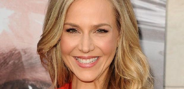 Julie Benz zagra w odcinku pilotowym 