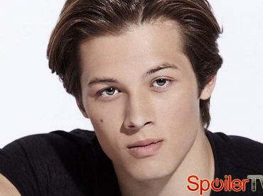 Leo Howard pojawi się w 5 sezonie Major Crimes