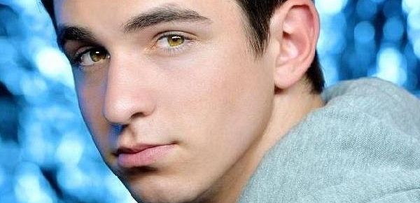Zachary Gordon dołączył do 