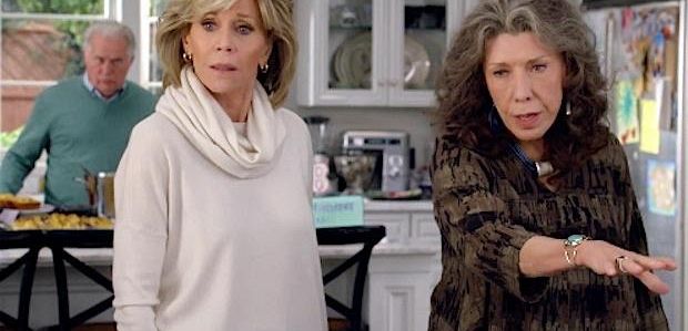 Zwiastun 2 sezonu „Grace and Frankie”: Spiknięcia! Tarapaty z policją!