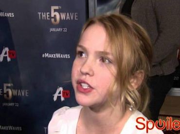 ​Talitha Bateman zagra w odcinku pilotowym Furst Born