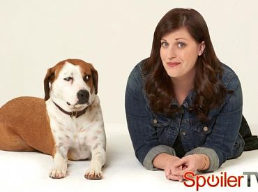 ABC zamawia komedię „Downward Dog” i serial z Katy Mixon