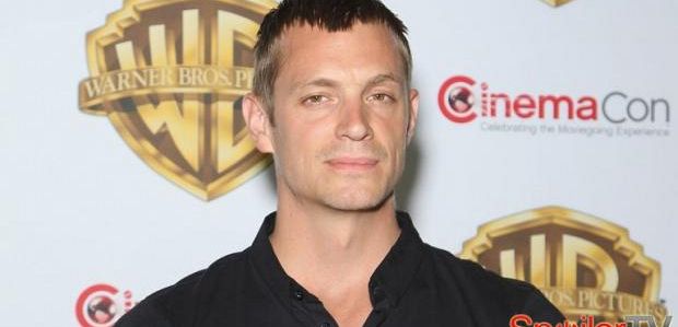 Joel Kinnaman pojawi się w 