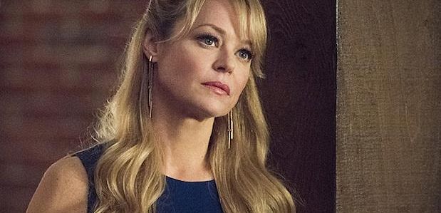 Charlotte Ross z „Arrow” zapowiada rodzinny sekret Smoak, „intensywny” finał przed nami