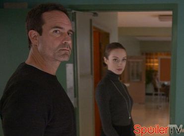 Spoiler Dnia: Drugi sezon „Wayward Pines” rozpoczyna się od szokującej śmierci