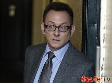 Spoiler Dnia: Z jakim „strasznym rozwiązaniem” pojawi się Finch w „Impersonalnych?