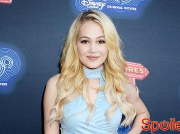 Kelli Berglund zagra w filmie „Dolly Parton’s Christmas of Many Colors: Circle of Love”